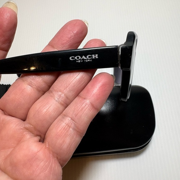 Coach Classic Black Sunglasses - Picture 9 of 9